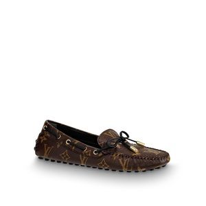 Authentic Louis Vuitton loafers 38.5